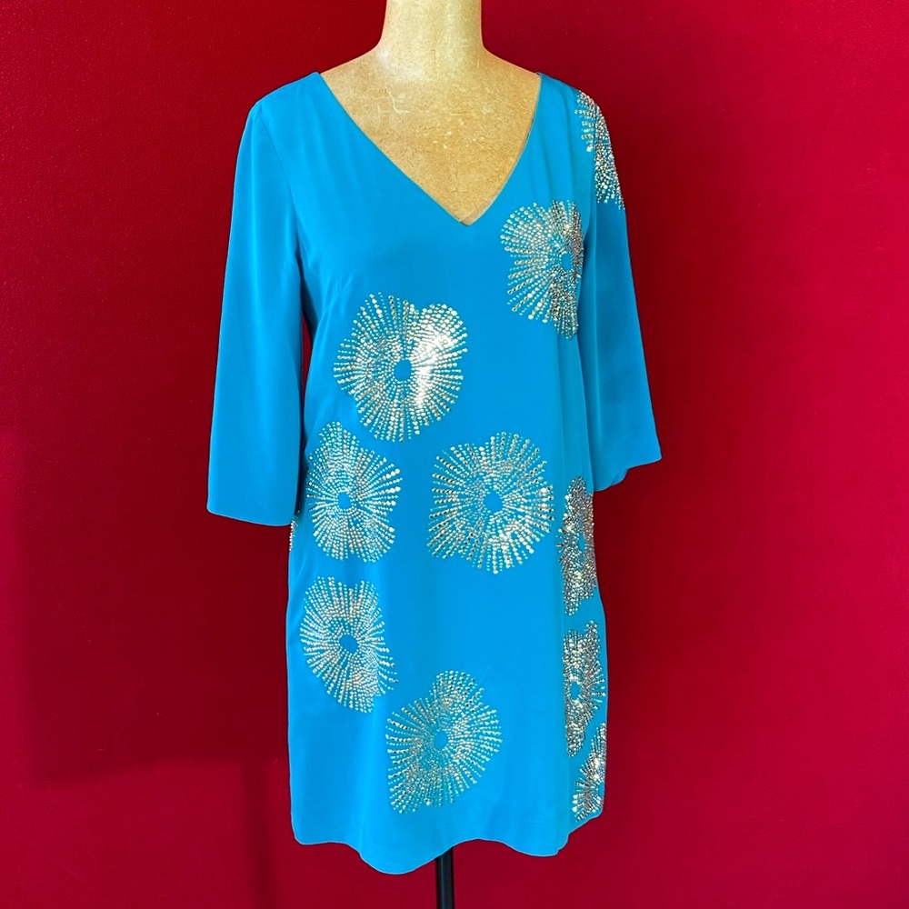 TRINA TURK elegant blue silk dress, short sleeves, size 4